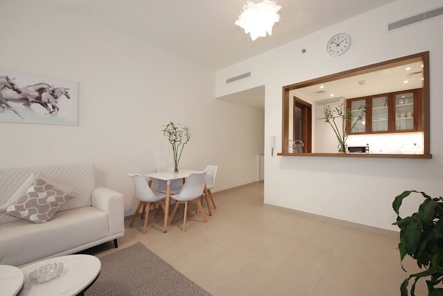 BLVDハイツのエレガントな1ベッドルーム