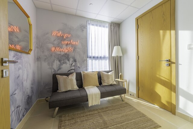 ヌーヴォーアールデコ3BR、ブルジュ&キャナルビュー付き