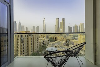 ヌーヴォーアールデコ3BR、ブルジュ＆キャナルビュー付き