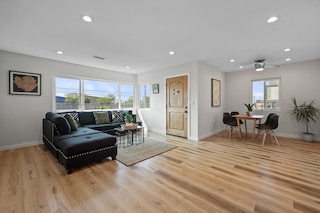 丘の上の完全に改装されたオアシス