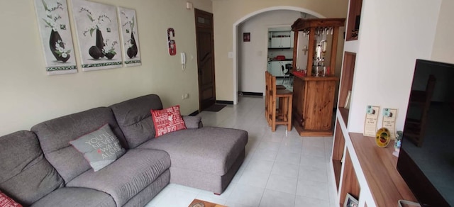 マルサスカラ ニア シー ベリー ブライト アパート