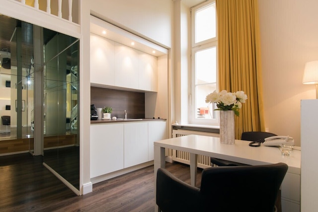 リビング アム カールスプラッツ