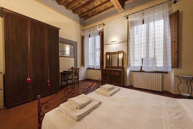 ジリオ クラシック バイ メガ