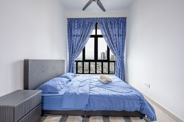 レガシ・カンプン・バル・バイ・エアホスト