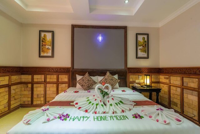 キングス・ラグジュアリーホテル