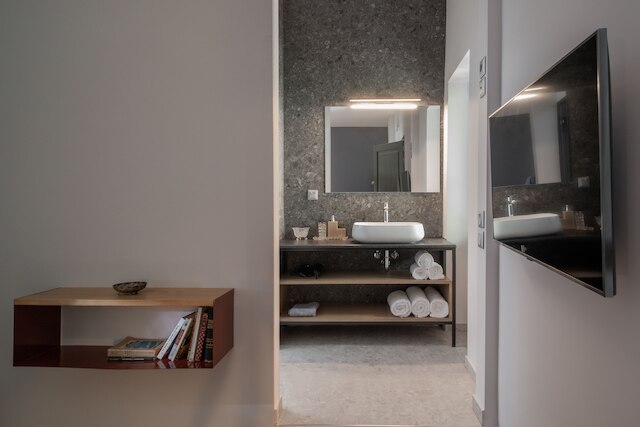 ツイン・サークル・アテネ