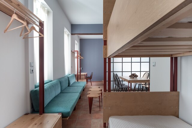 ツイン・サークル・アテネ