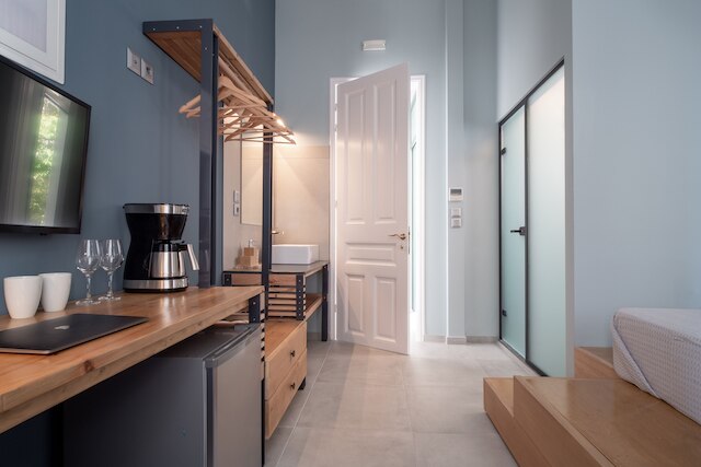 ツイン・サークル・アテネ