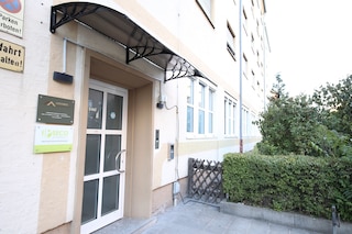 ラグゾメス - アパートホテル・ゼントラム