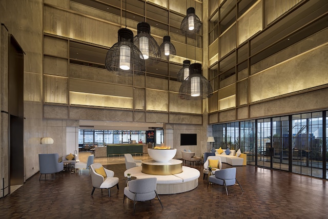 voco Chongqing Chaotianmen by IHG