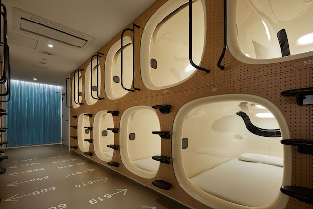 ナインアワーズ人形町