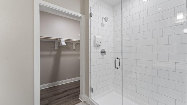 トップ フロア ソコ 2 ベッドルーム キング スイート 8 ミン トゥ ダウンタウン