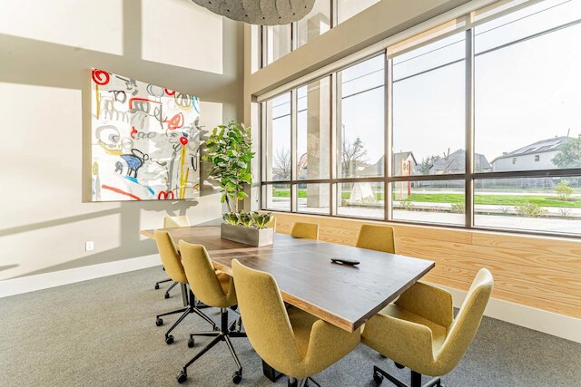 トップ フロア ソコ 2 ベッドルーム キング スイート 8 ミン トゥ ダウンタウン