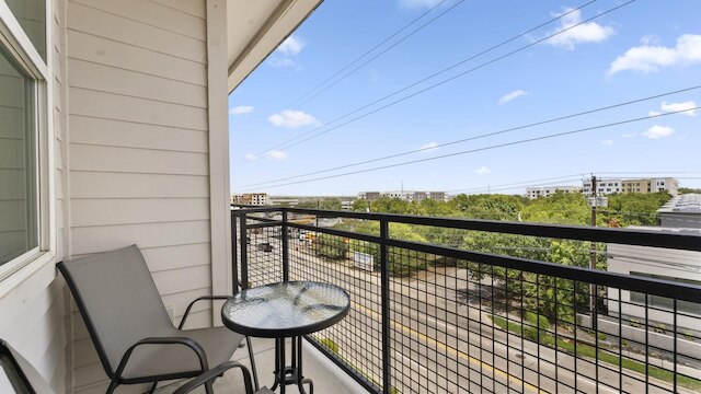 モダン 1 ベッドルーム キング スイート クロース トゥ ダウンタウン ウW ファスト WiFi