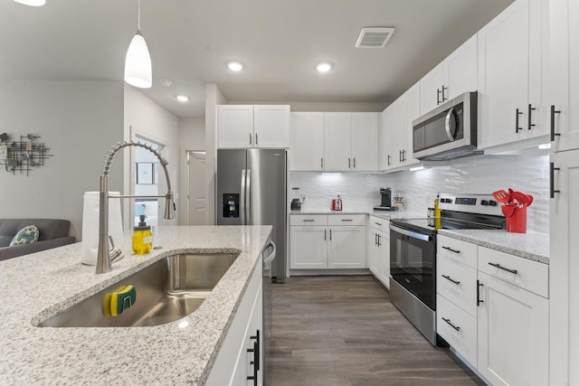 プライム ソコ チャーミング 1ベッドルーム キング スイート ウィズ プール パーキング