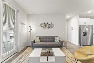 プライム ソコ チャーミング 1ベッドルーム キング スイート ウィズ プール パーキング