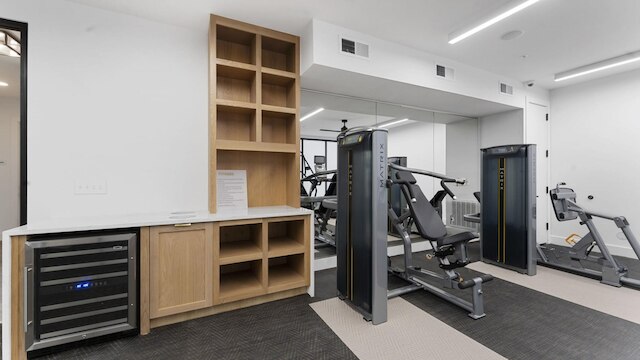 プライム ソコ チャーミング 1 ベッドルーム キング スイート ウィズ プール パーキング