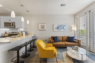 プライム ソコ コージー 1ベッドルーム キング スイート ウィズ プール パーキング