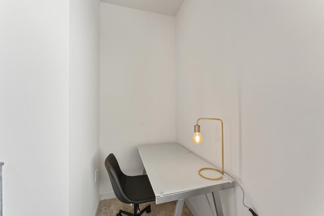 プライム ソコ エアリー 1ベッドルーム キングスイート ウィズ プール パーキング