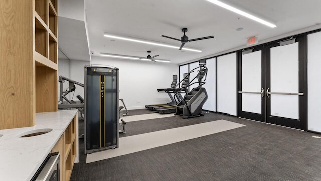 プライム ソコ ブライト 2ベッドルーム キングスイート ウィズ プール パーキング