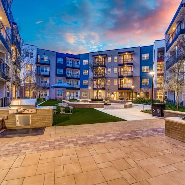 トレンディー1 ベッドルーム キング スイート クロース トゥ ダウンタウン W ファスト WiFi