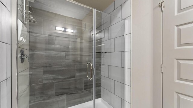 トレンディー1 ベッドルーム キング スイート クロース トゥ ダウンタウン W ファスト WiFi