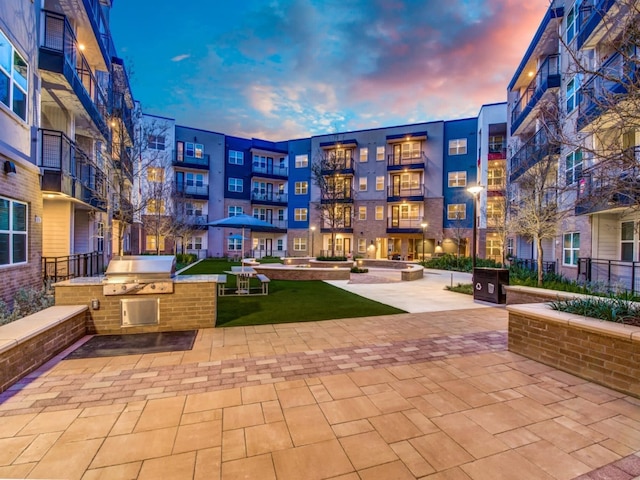 セリーン 1 ベッドルーム キング スイート クロース トゥ ダウンタウン W ファスト WiFi