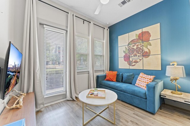 トランキィル 1ッドルーム キング スイート クロース トゥ ダウンタウン ウW ファスト WiFi