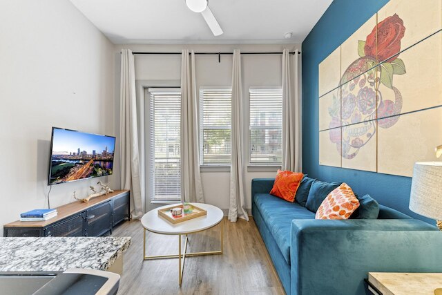 トランキィル 1ッドルーム キング スイート クロース トゥ ダウンタウン ウW ファスト WiFi