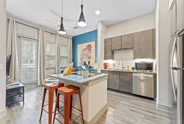 トランキィル 1ッドルーム キング スイート クロース トゥ ダウンタウン ウW ファスト WiFi