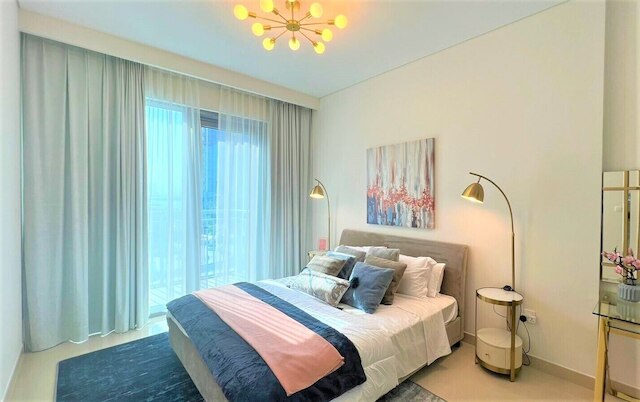 ラグジュアリードバイクリークハーバーウォーターフロントアパート