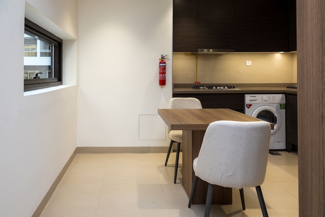 アズール リージェンシー ホテルアパートメント