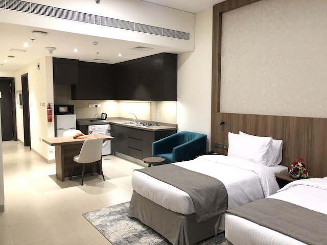 アズール リージェンシー ホテルアパートメント