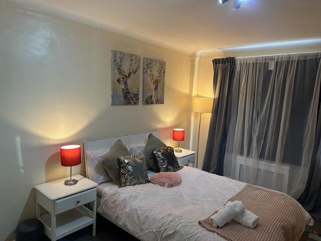 スーパーブ 1  ベッド プライベート ファミリー  アパートメント イン センター