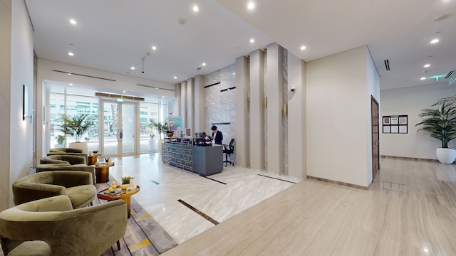 ウェルホーム - カナルから数歩のプライベートバルコニー付きの快適な1BR