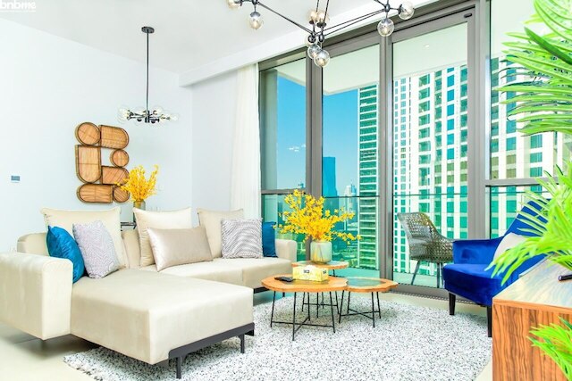 スカイスクラッパー コネクテッド トゥ DM バイ BN ブムホームズ