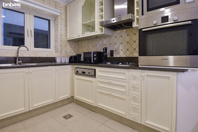 プイT ホット タブ W ブルジ カリファ ビュー バイ BNBミ