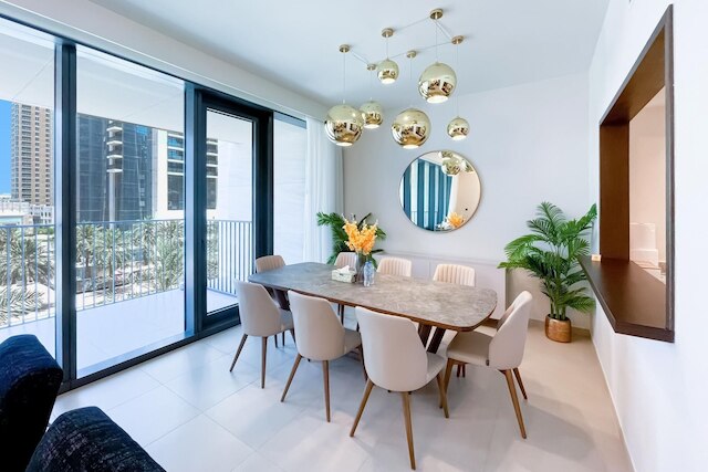 ラXス ベッドルーム デュプレックス イン ブルバード オブ ダウンタウン