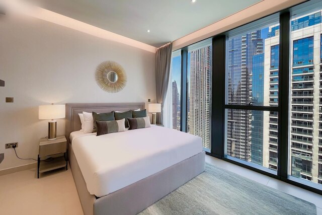 ラグジュアリー スカイスクレイパー イン ザ ハート オブ トT