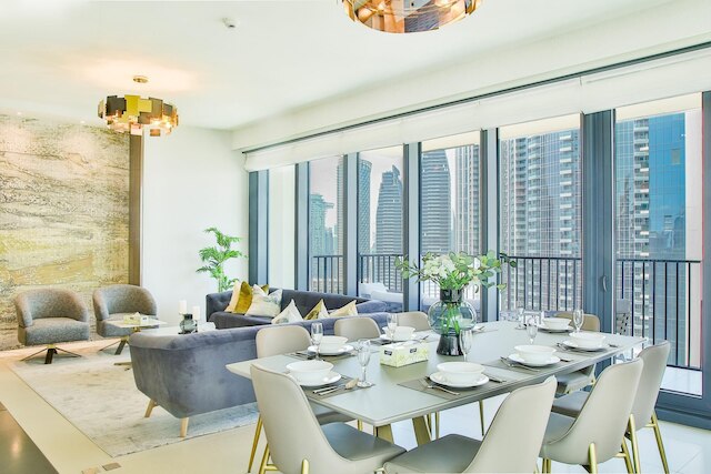 ラグジュアリー スカイスクレイパー イン ザ ハート オブ トT