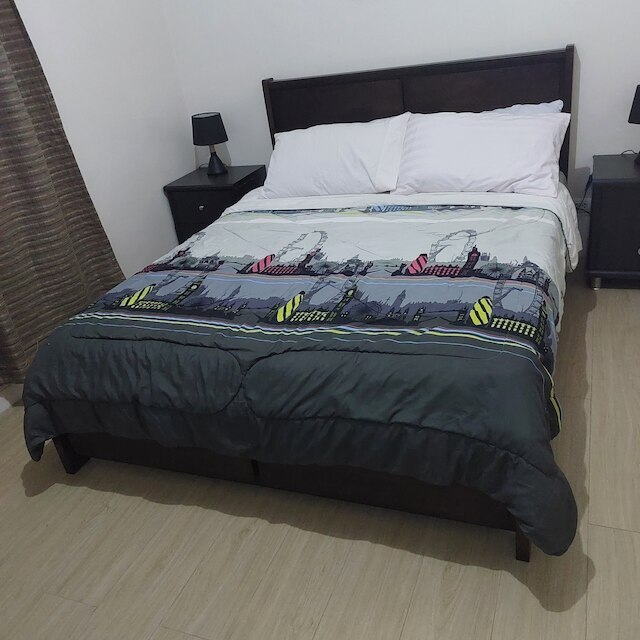 ヘンリー&アディチェエンペラドールビル