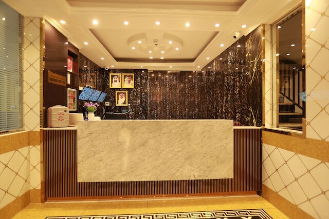 AL KARNAKホテルブランチ