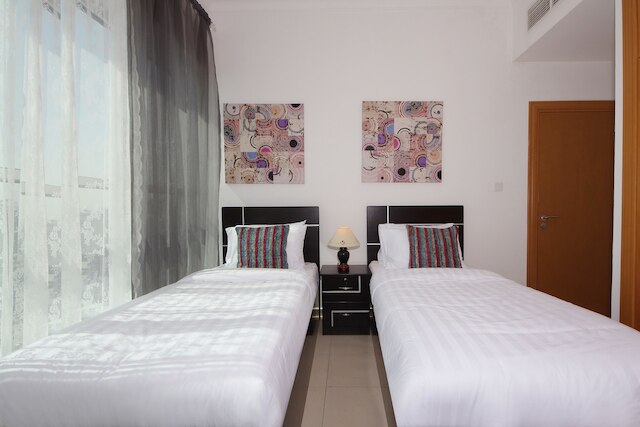 メイフェアタワーの2ベッドルームアパートメント