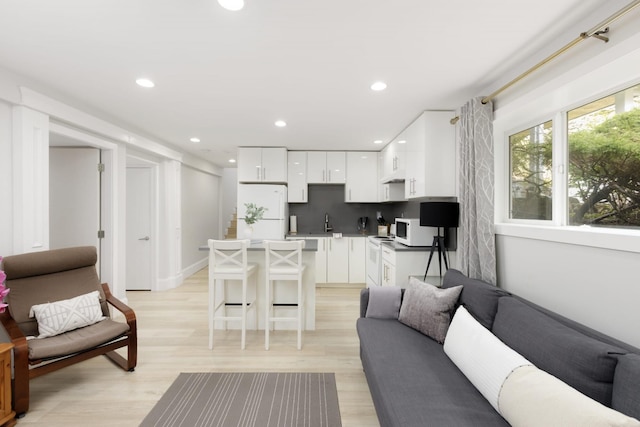 スタイリッシュ  1 ベッドルーム スイート イン ノース バンクーバー 10 ミンズ スキー