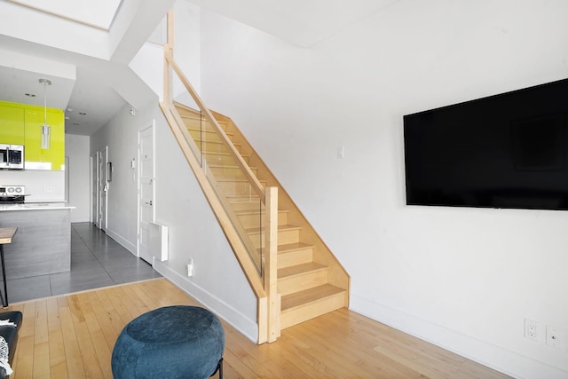 プライベート ルーフ トップ パティオ ダウンタウン メトロ フロンテナック