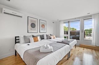 プライベート ルーフ トップ パティオ ダウンタウン メトロ フロンテナック