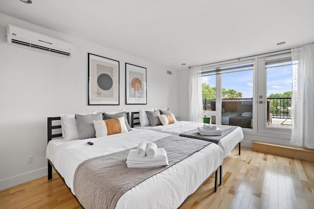 プライベート ルーフ トップ パティオ ダウンタウン メトロ フロンテナック