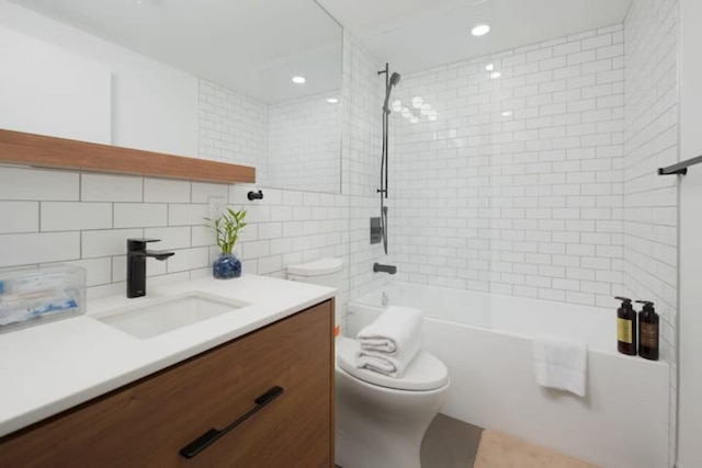 パッシイブ ハウス ラグジュアリー  2  ベッドルーム ベースメント スイート