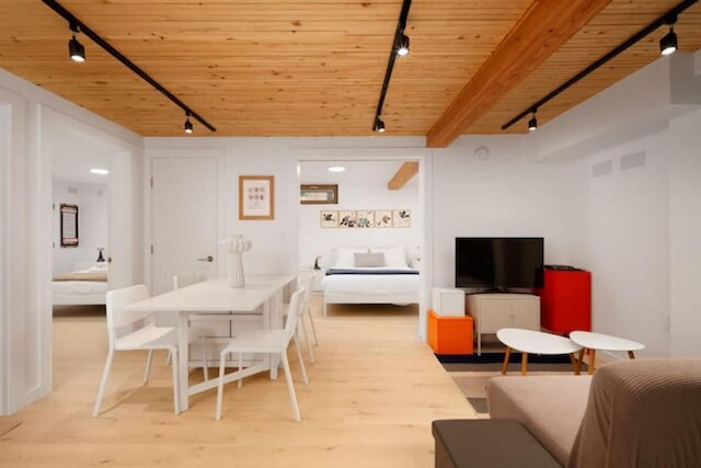 パッシイブ ハウス ラグジュアリー  2  ベッドルーム ベースメント スイート