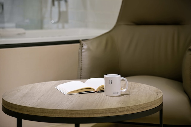 Spring's Rhapsody Hotel